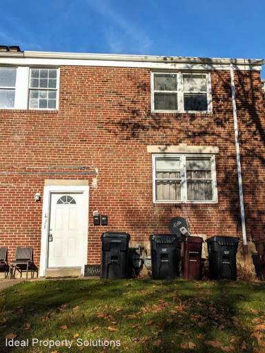 Main picture of 13 Corbin Ct