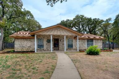 Main picture of 5031 Oak Timbers Ct