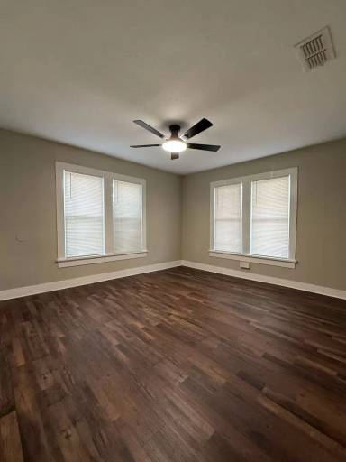 Main picture of 2407 Hayes St
