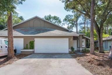Main picture of 1025 Staghorn St