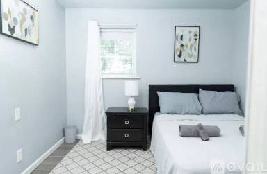 Main picture of 1441 Andrews St NW