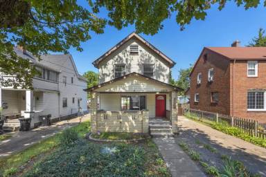 Main picture of 11818 Geraldine Ave