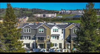Main picture of 451 Semillon Ln
