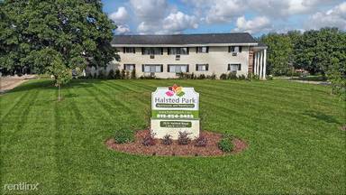 Main picture of Halsted Park Apartments & Townhomes