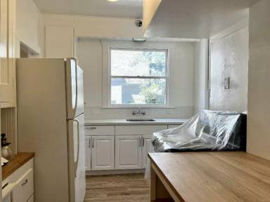 Main picture of 2720 Piedmont Ave