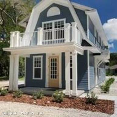 Main picture of 842 NW 6th Ave
