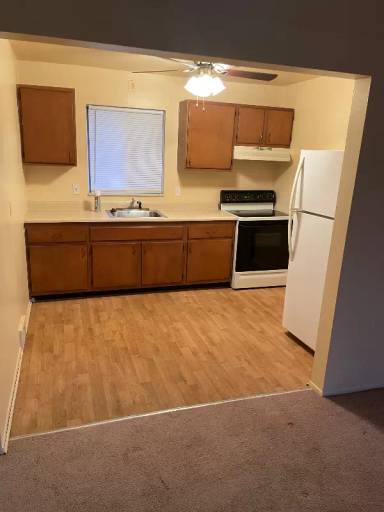 Main picture of 17650 Palmer St
