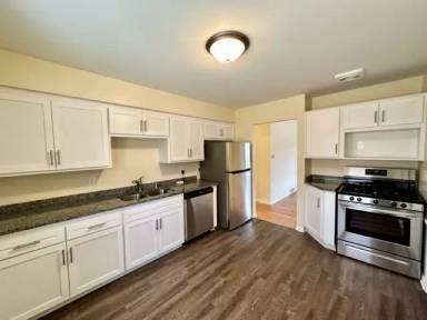 Main picture of 3302 E Bottsford Ave