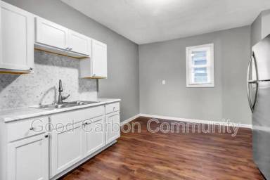 Main picture of 141 Elmwood Ave