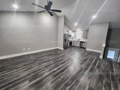 Main picture of 5225 N Toben Ct