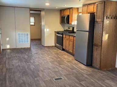 Main picture of 4664 Highway 30 W