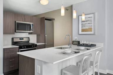 Main picture of 120 N State St Chicago, IL 60601
