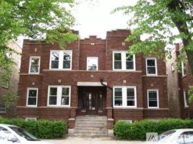 Main picture of 3349 N Lawndale Ave