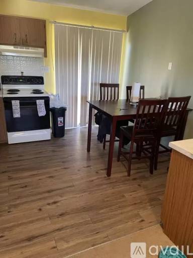 Main picture of 7668 Quiet Ln