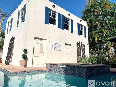 Main picture of 525 34th St