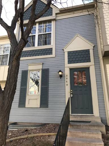 Main picture of 3569 Queen Anne Way