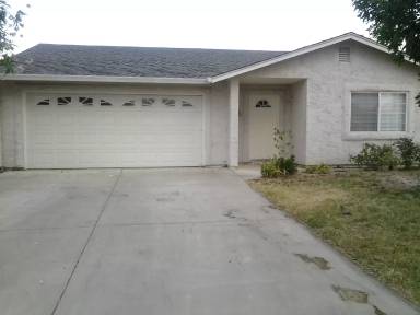 Main picture of 705 Peach Cir