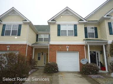 Main picture of 301 Adams Creek Rd