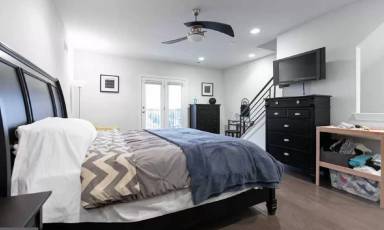Main picture of 2632 Ritter St
