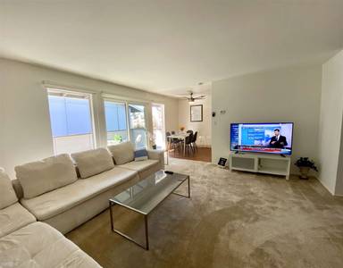 Main picture of 2310 Rock St