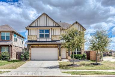 Main picture of 5302 Silver Ledge Dr