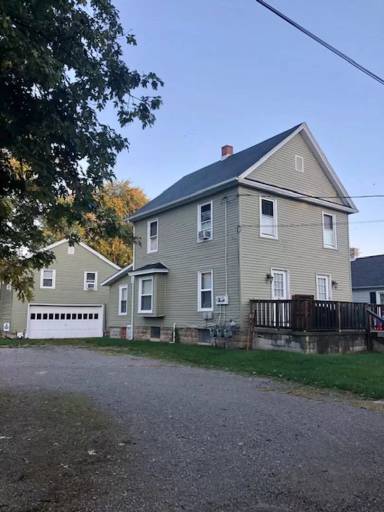 Main picture of 1110 1/2 Wick Ave