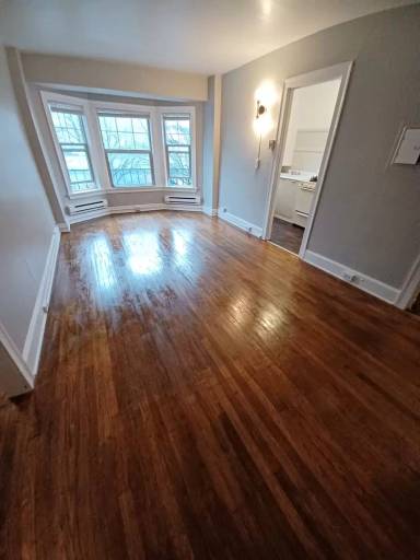 Main picture of 2132 2nd Ave