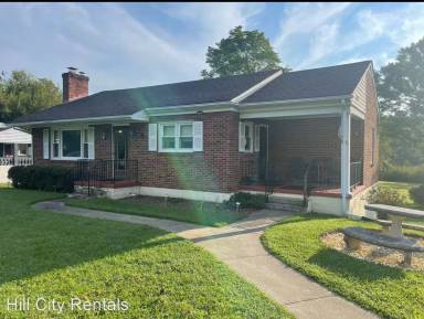 Main picture of 2411 Lone Jack Rd