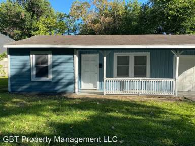Main picture of 1021 Sycamore St