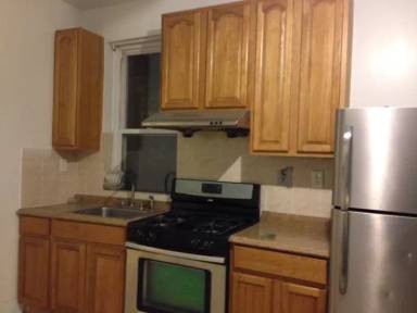 Main picture of 1240 S 15th St