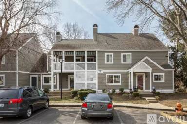 Main picture of 51 Lake Ave