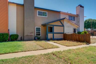 Main picture of 8633 Knoxville Dr