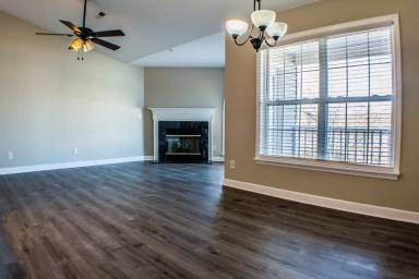 Main picture of 334 Quietwood Dr