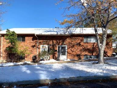 Main picture of 808 E 4th St