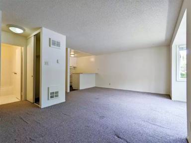 Main picture of Ellis St