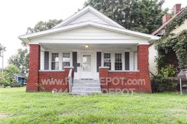 Main picture of 737 E Gum St