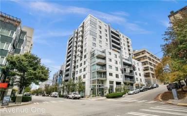 Main picture of 81 Clay Street Apartments