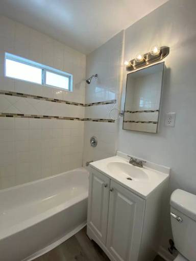 Main picture of 320 7th St