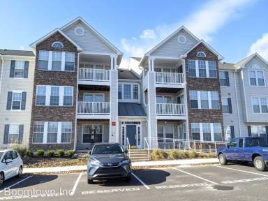 Main picture of 5600 Avonshire Pl