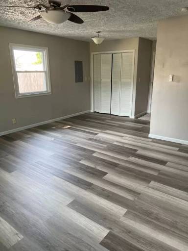 Main picture of 1118 Emerald Ln