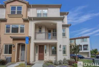 Main picture of 2786 Ferrara Cir