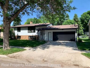 Main picture of 1512 S Doodler Dr