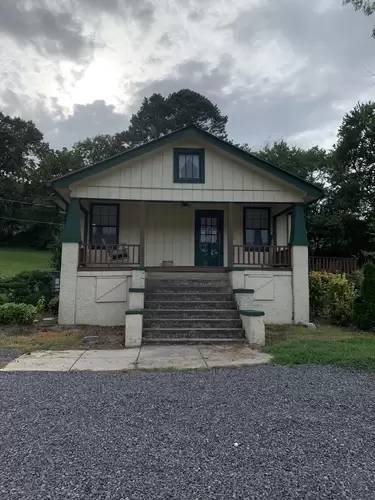 Main picture of 3110 Buchanan Rd SE