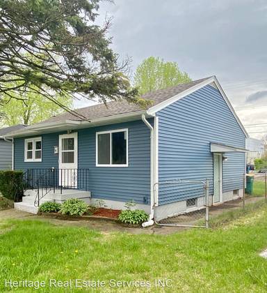 Main picture of 4730 Massachusetts St