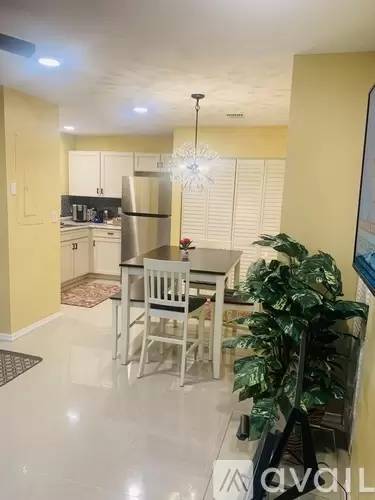 Main picture of 238 Palmetto Dr