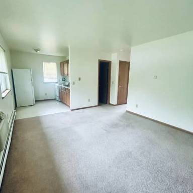Main picture of 2919 Ronan St