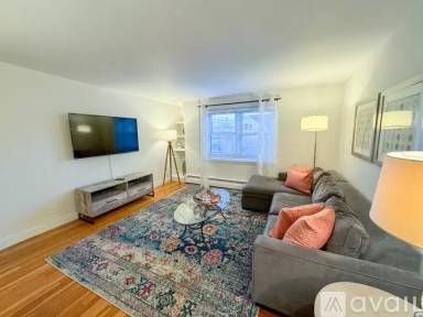 Main picture of 91 Chestnut St