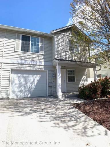 Main picture of 7806 NE 61st Cir