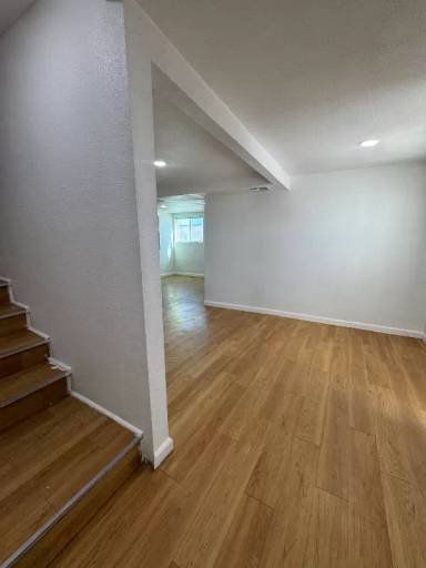 Main picture of 2806 W Melvin St