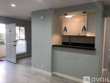 Main picture of 2427 4th St